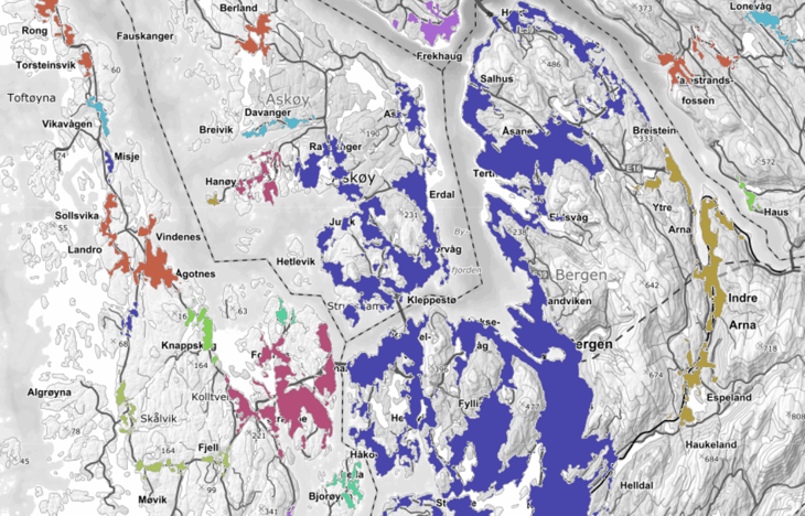 Kart som viser tettstader med ulik farge. Det er lenke på bildet til datasettet i Fylkesatlas.